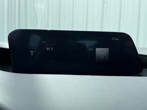 Used 2024 MAZDA MAZDA3 s FWD image 22