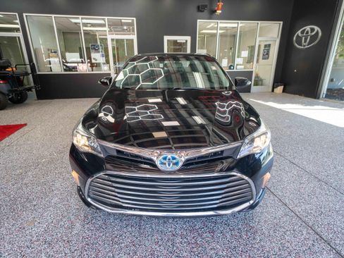 Used 2016 Toyota Avalon XLE Premium w/ Protection Package FWD image 6
