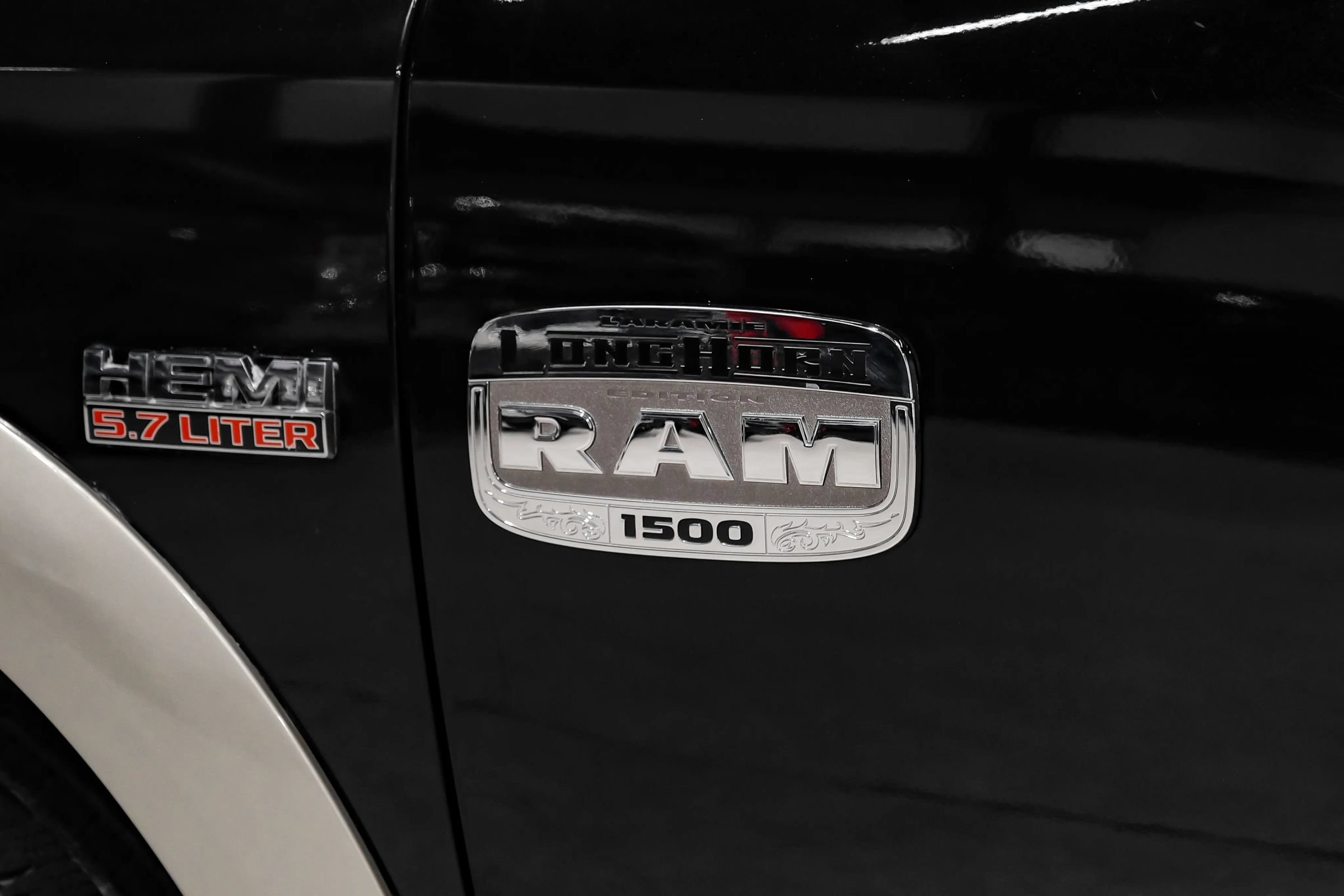 Used 2016 RAM 1500 Laramie Longhorn w/ Convenience Group AWD/4WD image 63