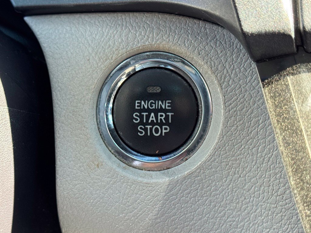 Used 2017 Toyota Sienna XLE Premium FWD image 23