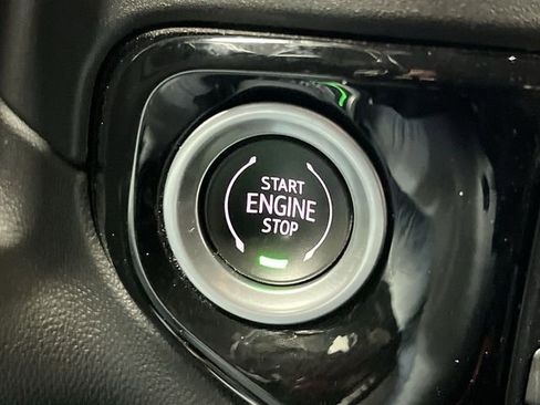 Certified 2022 Chevrolet Silverado 1500 RST AWD/4WD image 17