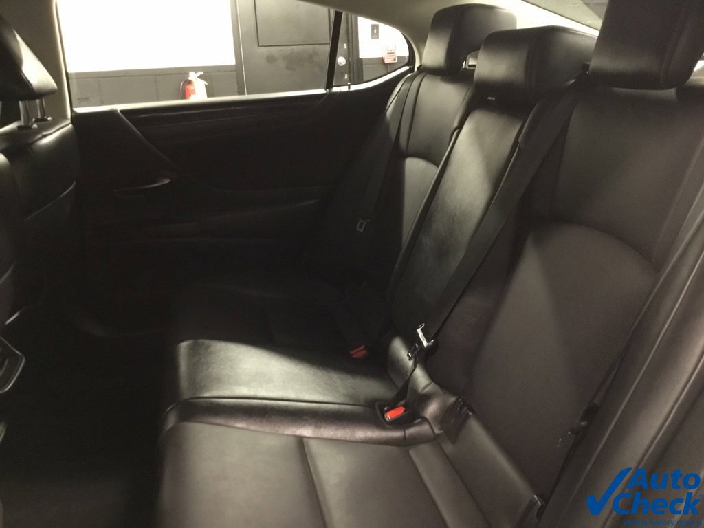 Used 2019 Lexus ES 350 w/ Accessory Package 2 FWD image 29