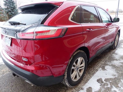 Used 2020 Ford Edge SEL w/ Convenience Package image 9