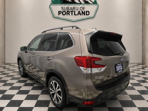 Certified 2023 Subaru Forester Limited AWD/4WD image 6