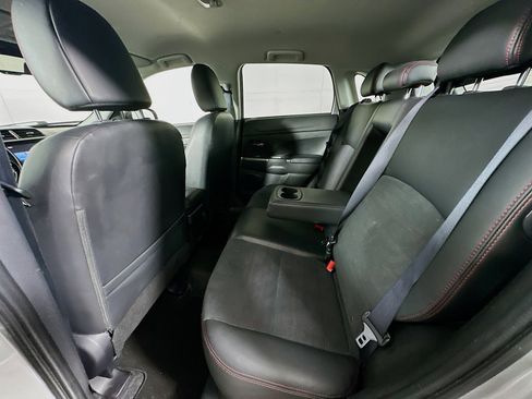 Used 2023 Mitsubishi Outlander Sport SE AWD/4WD image 26