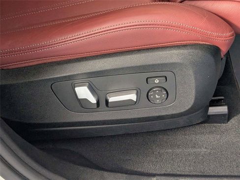 Used 2020 BMW X6 sDrive40i w/ M Sport Package image 33