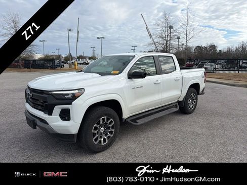 Used 2023 Chevrolet Colorado Z71 w/ Z71 Convenience Package 2 image 1