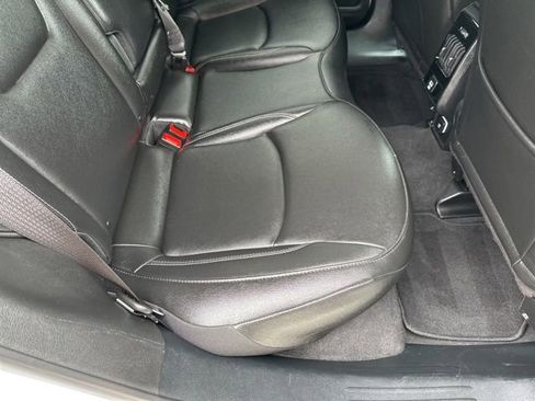 Used 2025 Jeep Compass Limited AWD/4WD image 18