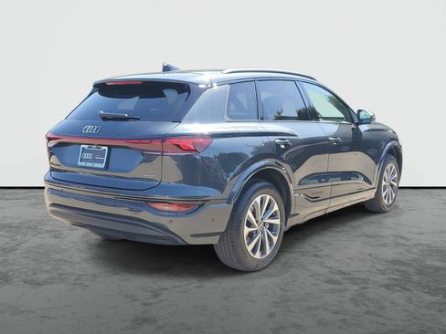 New 2027 Audi Q6 e-tron Premium AWD/4WD image 4