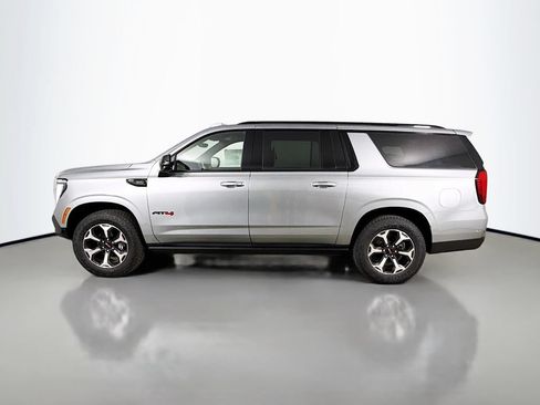 Used 2026 GMC Yukon XL AT4 Ultimate AWD/4WD image 4