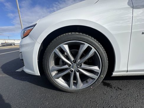 Used 2024 Chevrolet Malibu LT image 10