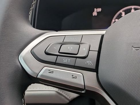 New 2026 Volkswagen Taos S FWD image 29