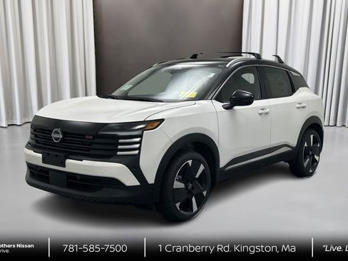 New 2026 Nissan Kicks SR w/ SR Premium Package image 1