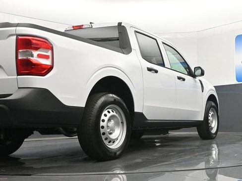 New 2025 Ford Maverick XL image 20