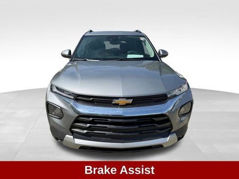 Used 2023 Chevrolet TrailBlazer LT FWD image 10