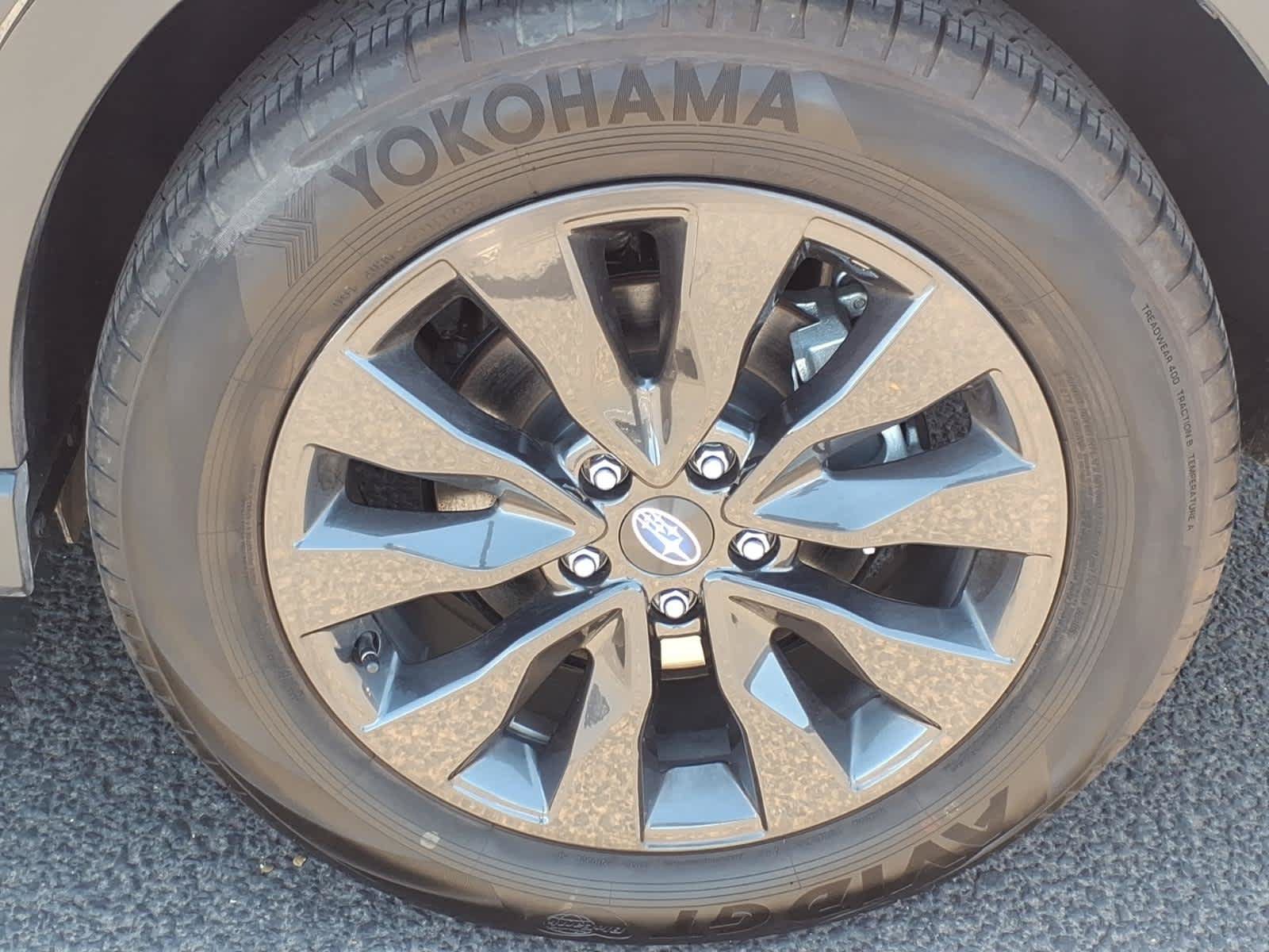 Used 2025 Subaru Outback Onyx Edition AWD/4WD image 11
