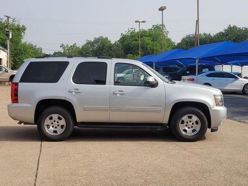 Used 2011 Chevrolet Tahoe LT w/ Luxury Package RWD image 7