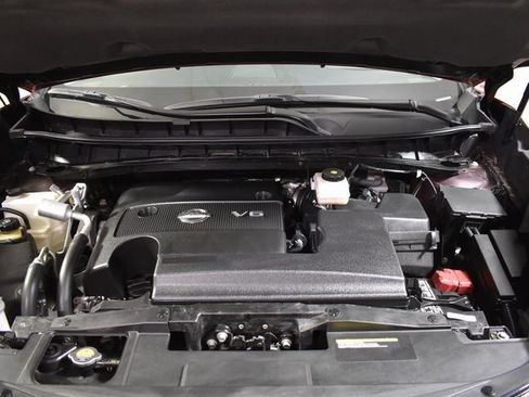 Certified 2024 Nissan Murano SV image 36