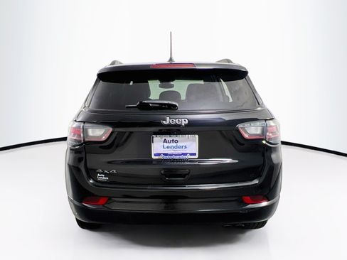 Used 2022 Jeep Compass High Altitude AWD/4WD image 6