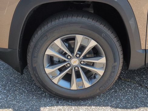 New 2027 Chevrolet Equinox LT AWD/4WD image 28