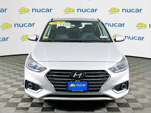 Used 2020 Hyundai Accent Limited FWD image 2