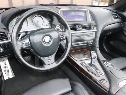 Used 2012 BMW 640i Convertible RWD image 28