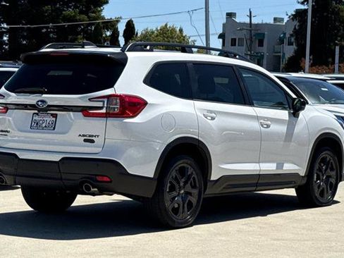 Certified 2025 Subaru Ascent Onyx Edition AWD/4WD image 3