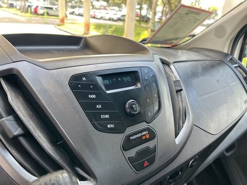 Used 2018 Ford Transit 250 138 image 7
