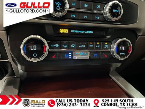 Used 2022 Ford F250 King Ranch w/ King Ranch Ultimate Package AWD/4WD image 30