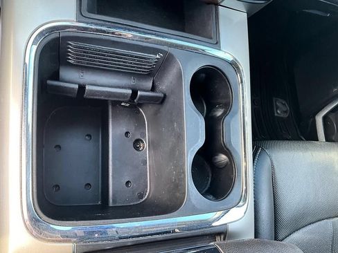 Used 2018 RAM 1500 Laramie w/ Convenience Group AWD/4WD image 28
