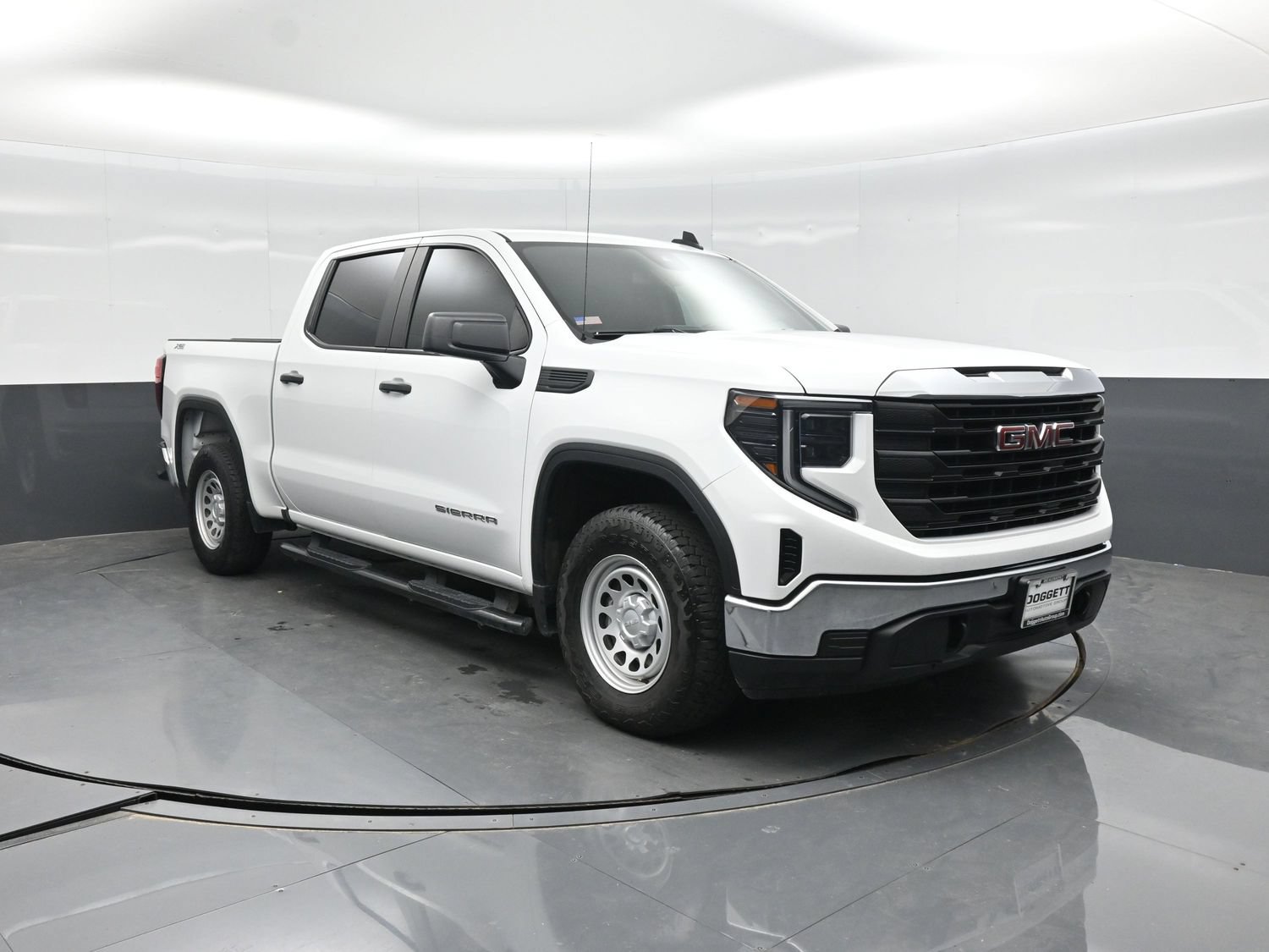 Used 2025 GMC Sierra 1500 Pro w/ Pro Value Package AWD/4WD image 17