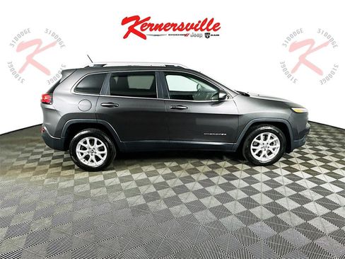 Used 2014 Jeep Cherokee Latitude w/ Comfort/Convenience Group image 8