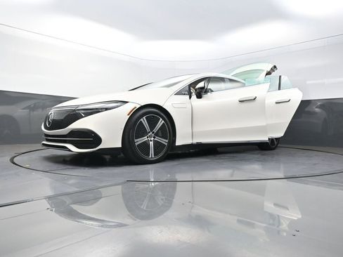 Used 2022 Mercedes-Benz EQS 450+ 450 image 34