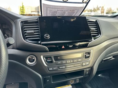 Used 2023 Honda Passport TrailSport image 21