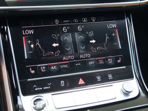 Used 2022 Audi A8 L 3.0T AWD/4WD image 25