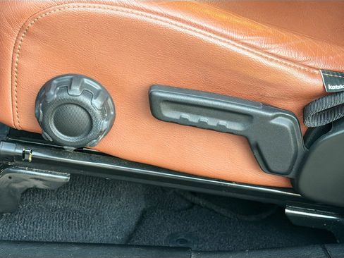 Used 2021 Jeep Gladiator Willys image 23