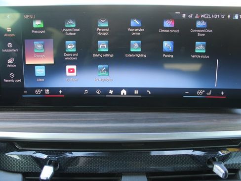 Used 2025 BMW X5 xDrive40i AWD/4WD image 47