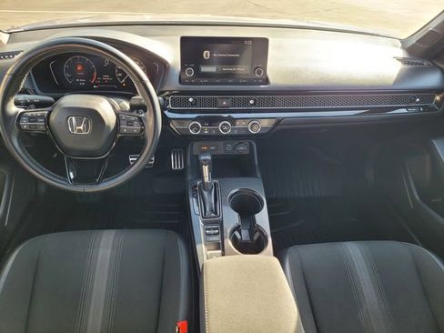Used 2023 Honda Civic Sport image 9