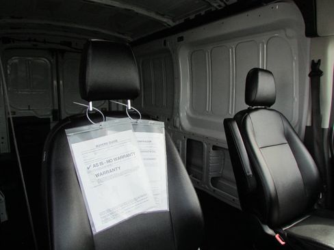 Used 2023 Ford Transit 250 Medium Roof image 16