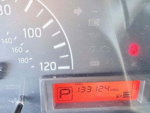 Used 2019 Nissan NV200 SV image 12