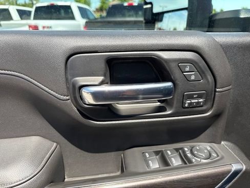 Used 2020 Chevrolet Silverado 2500 LTZ w/ LTZ Plus Package AWD/4WD image 25