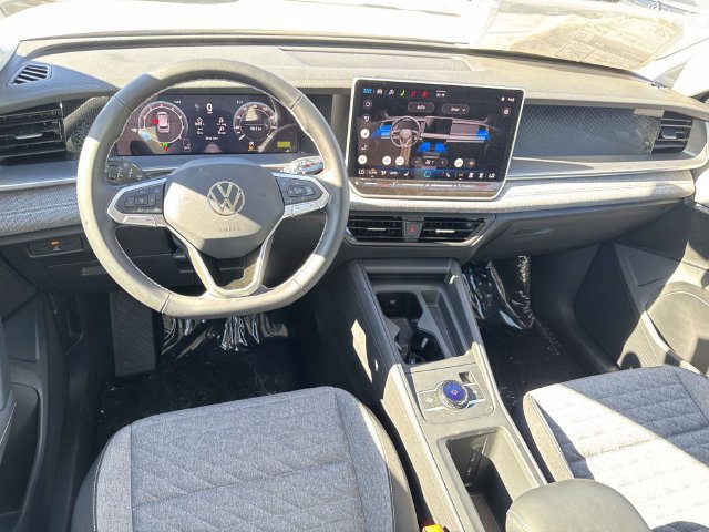 Certified 2026 Volkswagen Tiguan S w/ 18" Wheel Package FWD image 6