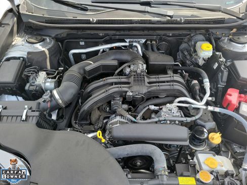 Used 2024 Subaru Outback Premium AWD/4WD image 18