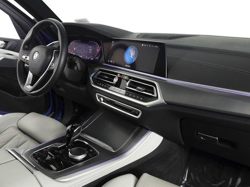 Used 2023 BMW X5 sDrive40i w/ Parking Assistance Package image 13