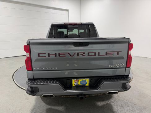 Used 2021 Chevrolet Silverado 1500 High Country image 30