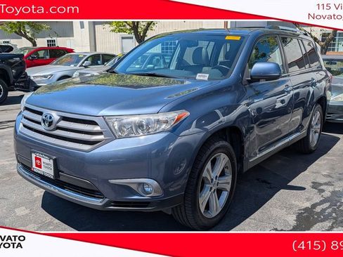 Used 2013 Toyota Highlander Limited AWD/4WD image 1