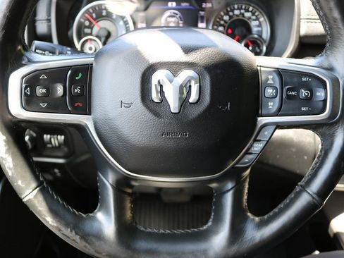 Used 2019 RAM 1500 Laramie AWD/4WD image 25