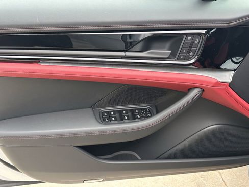 New 2026 Porsche Panamera 4 image 15