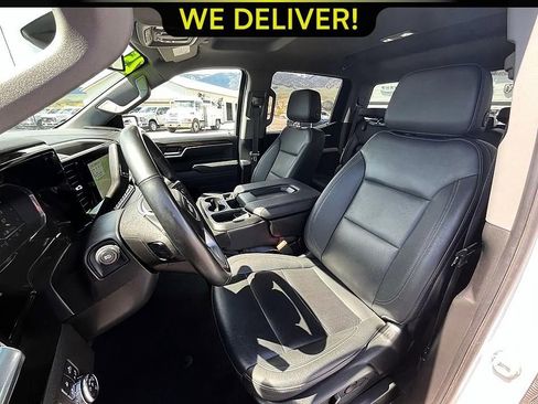 Used 2025 GMC Sierra 1500 SLT AWD/4WD image 9