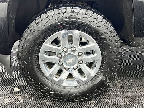 Used 2016 Chevrolet Silverado 3500 High Country w/ Duramax Plus Package image 10